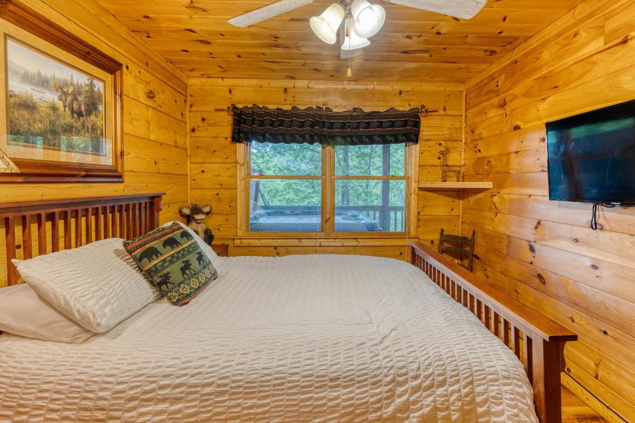 Secluded Sunrise Ridge-10 Min From Blue Ridge, King Beds, Hot Tub, 2 Porches, Fireplace Wood Burning, Mountain View, Cozy Kültér fotó