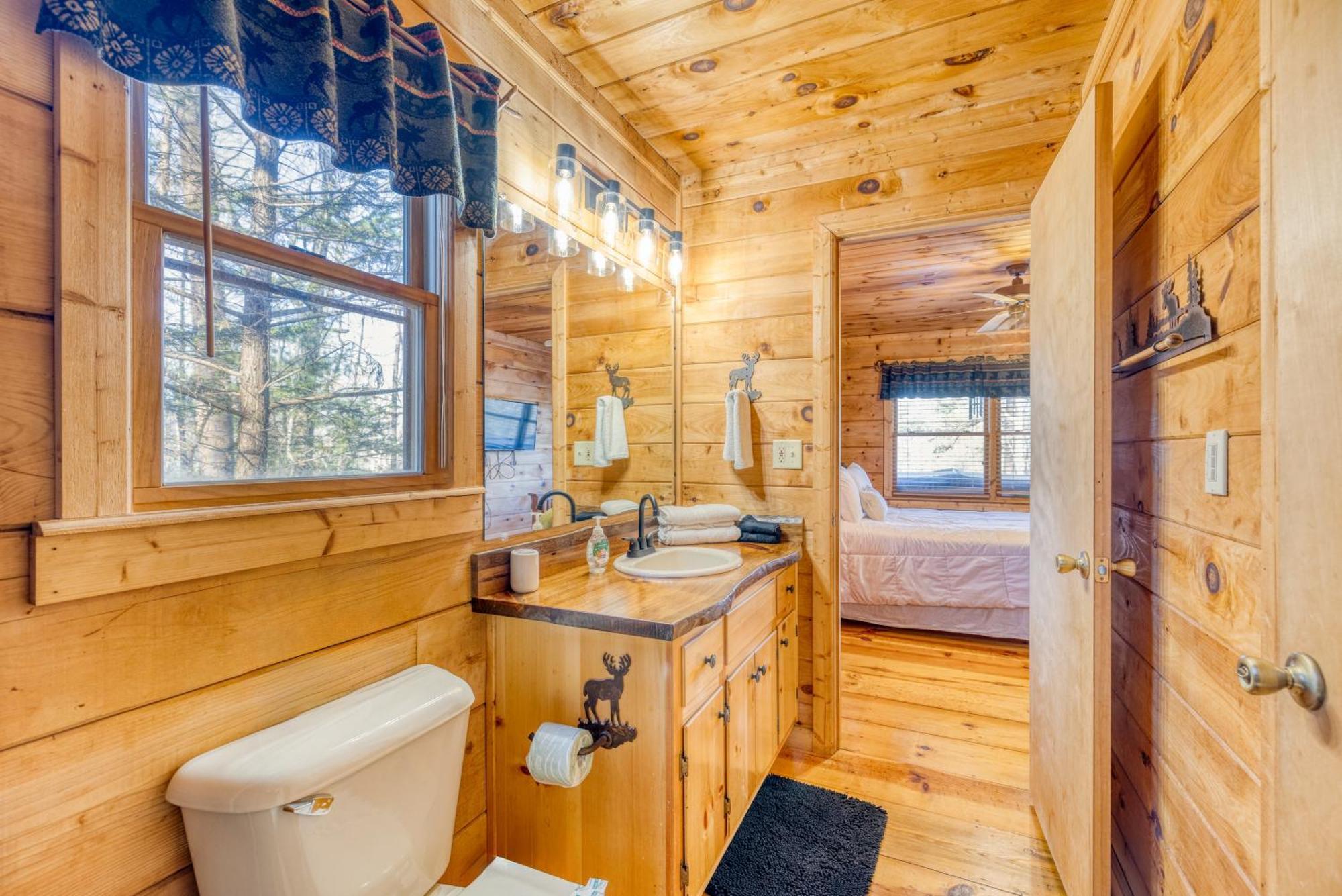 Secluded Sunrise Ridge-10 Min From Blue Ridge, King Beds, Hot Tub, 2 Porches, Fireplace Wood Burning, Mountain View, Cozy Kültér fotó